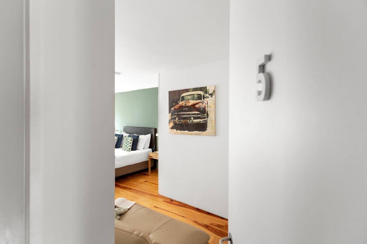 Altido Stylish 5Br Apt With Big Terrace In Principe Real Lisboa Eksteriør bilde