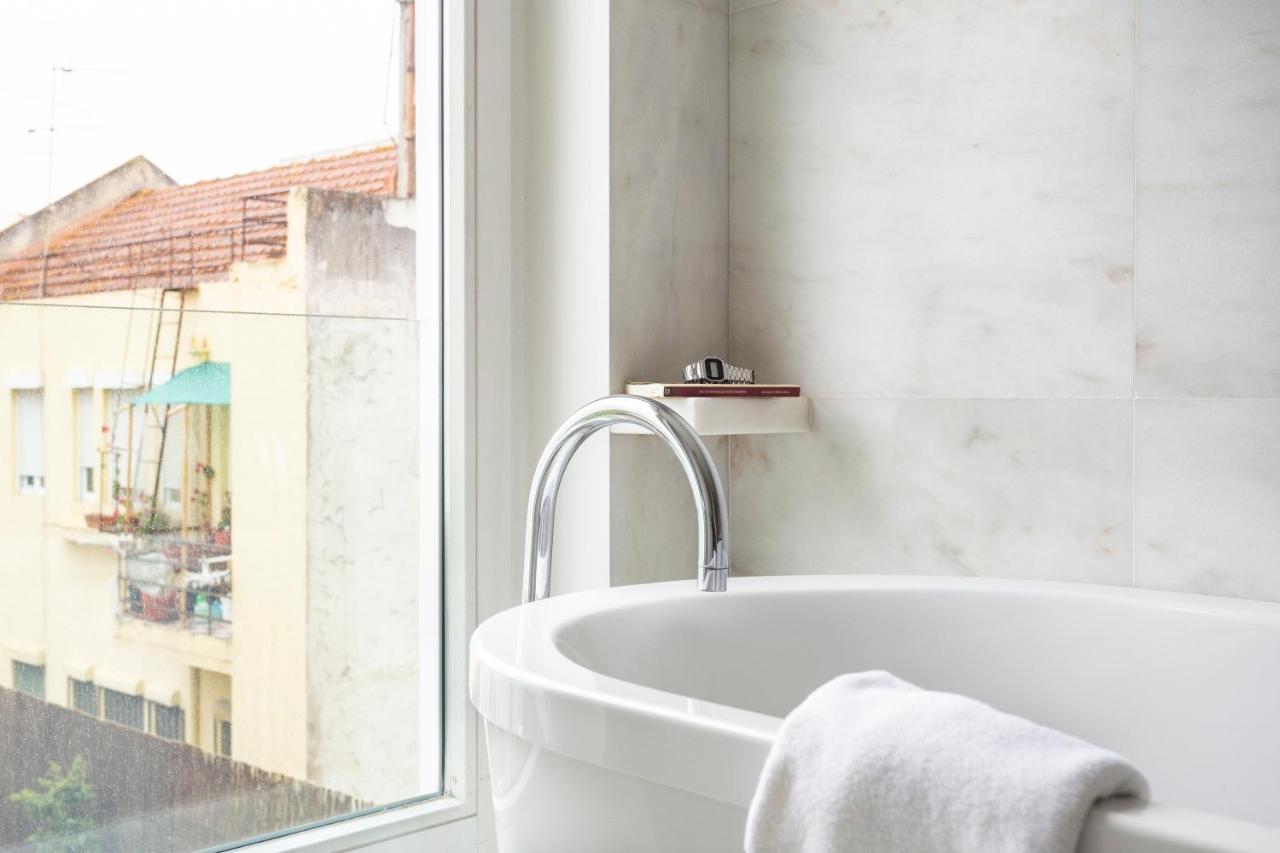 Altido Stylish 5Br Apt With Big Terrace In Principe Real Lisboa Eksteriør bilde