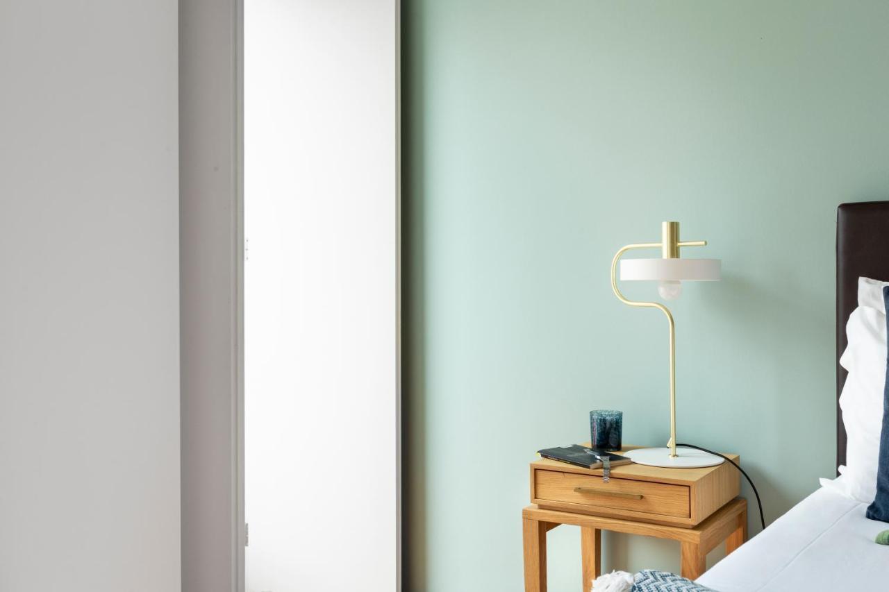 Altido Stylish 5Br Apt With Big Terrace In Principe Real Lisboa Eksteriør bilde