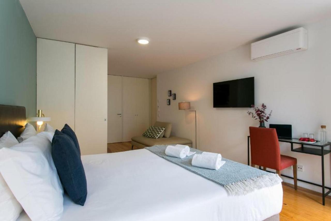 Altido Stylish 5Br Apt With Big Terrace In Principe Real Lisboa Eksteriør bilde